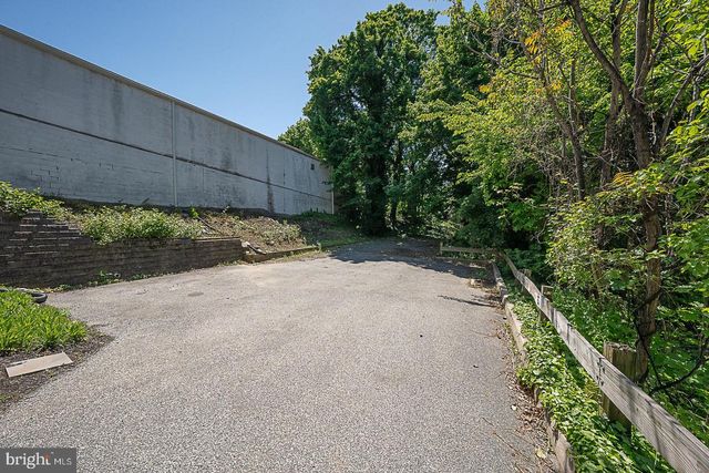 412 W BALTIMORE AVE, Media, PA 19063