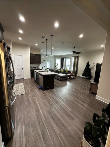 900 Dove Chase Lane, College Station, TX 77845