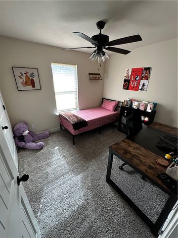 900 Dove Chase Lane, College Station, TX 77845