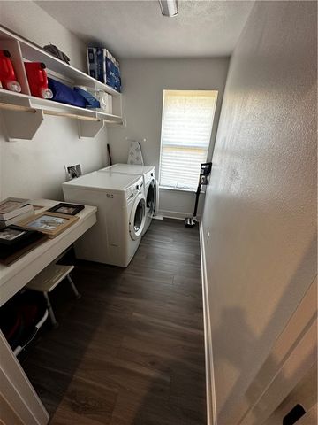 900 Dove Chase Lane, College Station, TX 77845