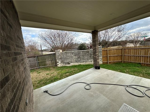 900 Dove Chase Lane, College Station, TX 77845