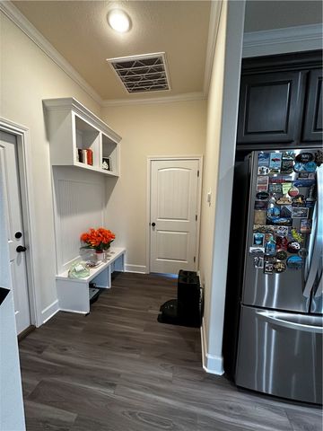 900 Dove Chase Lane, College Station, TX 77845