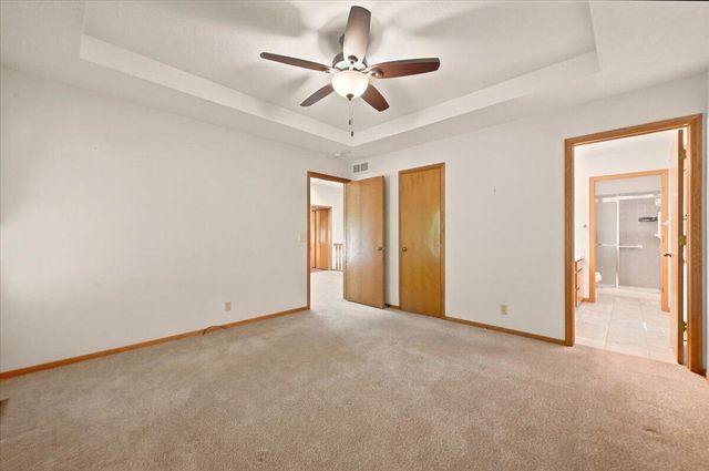 1006 ARBOR RIDGE Circle, Council Bluffs, IA 51503