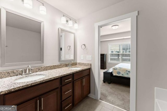 187 Panther Point Lane, Lawrenceville, GA 30046