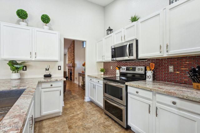 4740 E VILLA MARIA Drive, Phoenix, AZ 85032