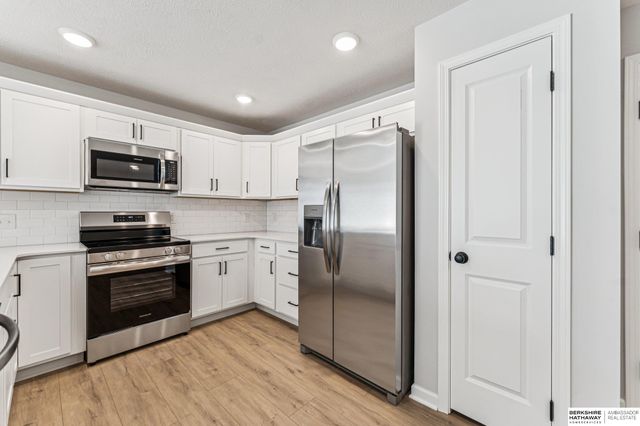 2167 N Aaron Way, Fremont, NE 68025