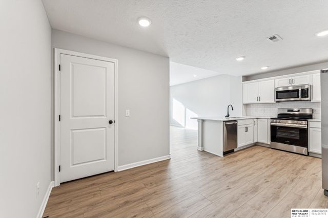 2167 N Aaron Way, Fremont, NE 68025