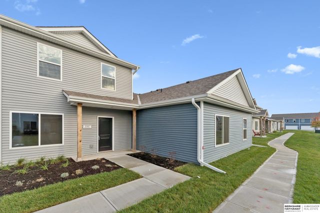 2167 N Aaron Way, Fremont, NE 68025