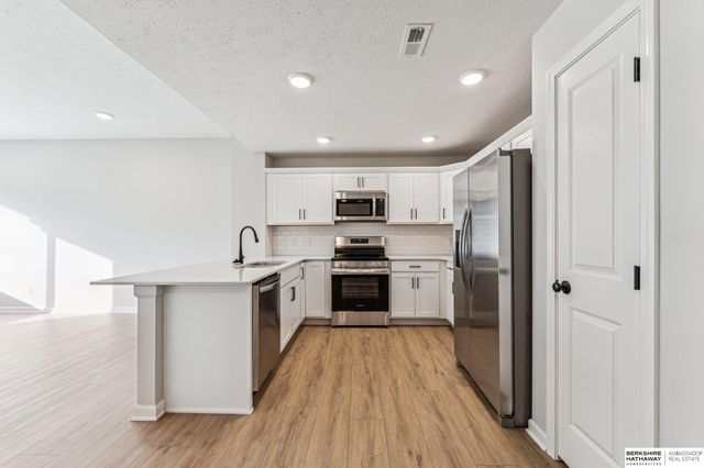 2167 N Aaron Way, Fremont, NE 68025