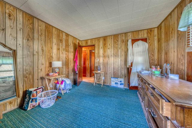 1913 Hicks Drive, Evansville, IN 47714