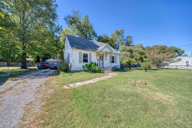 1913 Hicks Drive, Evansville, IN 47714
