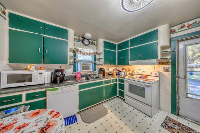 1913 Hicks Drive, Evansville, IN 47714