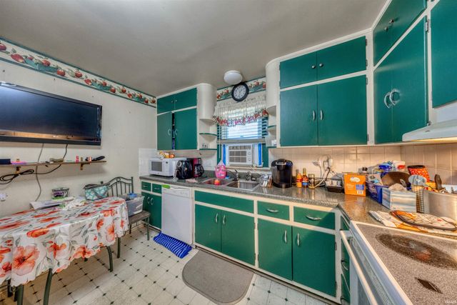 1913 Hicks Drive, Evansville, IN 47714