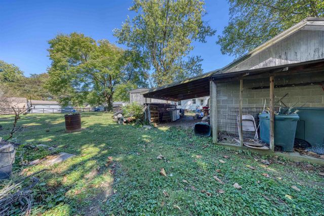 1913 Hicks Drive, Evansville, IN 47714