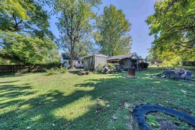 1913 Hicks Drive, Evansville, IN 47714