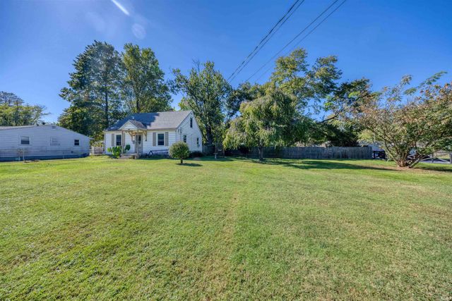 1913 Hicks Drive, Evansville, IN 47714