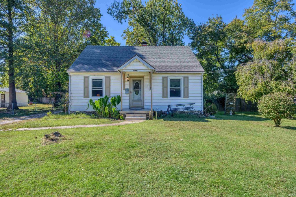 1913 Hicks Drive, Evansville, IN 47714