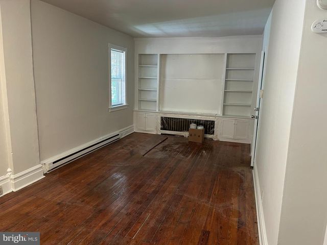 526 N CHARLOTTE ST, Pottstown, PA 19464