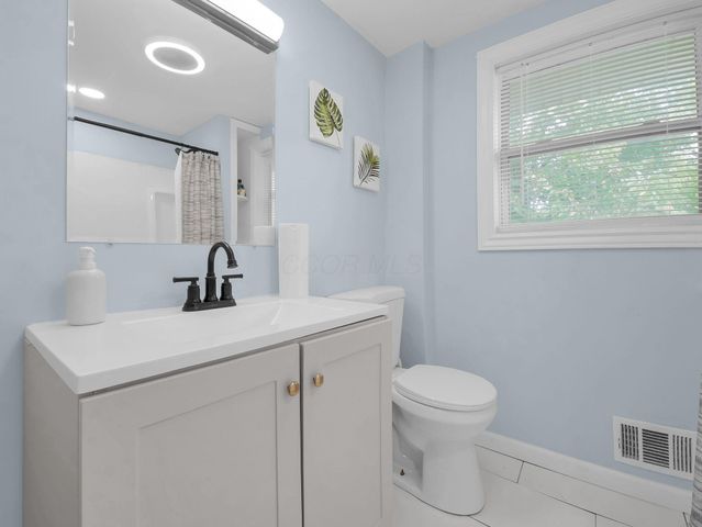 255 S Princeton Avenue, Columbus, OH 43223