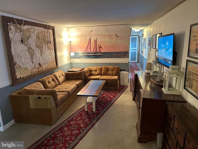 1 BIRCH, Quakertown, PA 18951