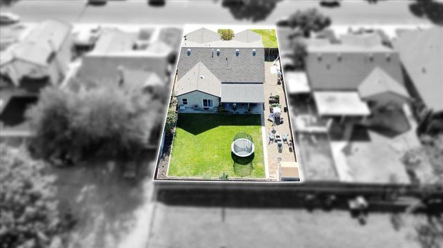 1725 Stonum Rd, Modesto, CA 95351