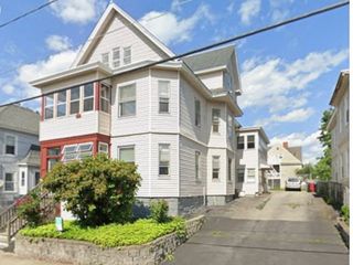 46 Bellevue St, Lowell, MA 01851