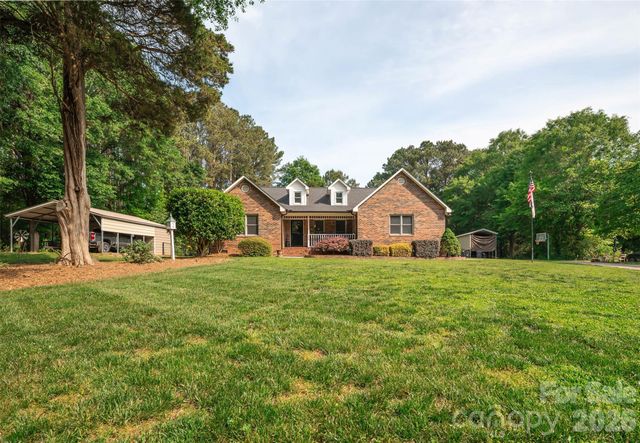 1240 Petes Road, Lincolnton, NC 28092