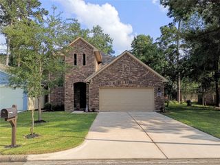 11235 Glenforest Drive, Montgomery, TX 77356