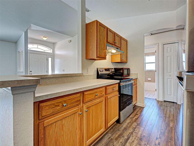 2266 RAYWOOD AVENUE, North Port, FL 34286