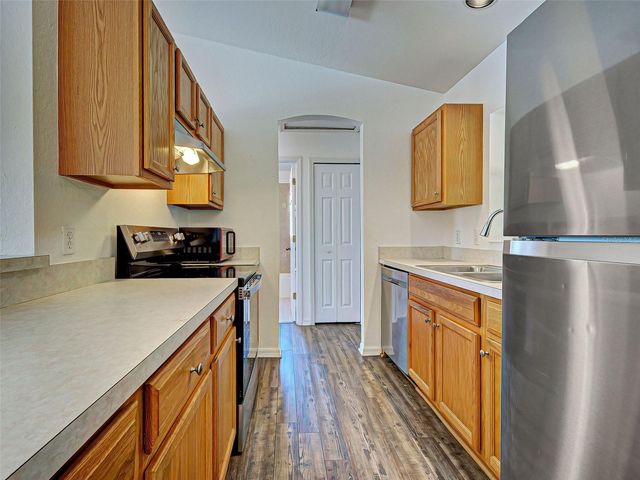 2266 RAYWOOD AVENUE, North Port, FL 34286