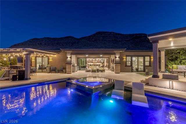 10118 Copper Edge Road, Las Vegas, NV 89148