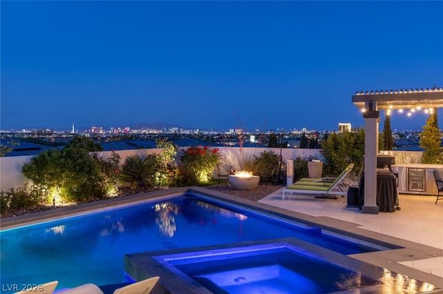 10118 Copper Edge Road, Las Vegas, NV 89148