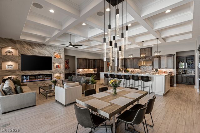 10118 Copper Edge Road, Las Vegas, NV 89148