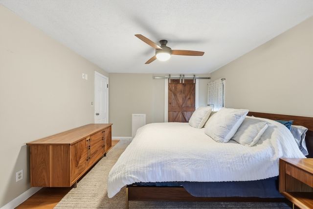 145 Chalmers St, Springfield, MA 01118