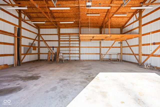 1444 N Mill Creek Road, Noblesville, IN 46062