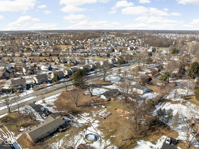 1444 N Mill Creek Road, Noblesville, IN 46062