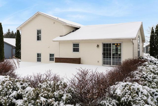 574 Spencer Drive, Evansville, WI 53536