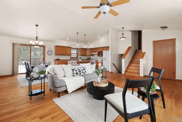 574 Spencer Drive, Evansville, WI 53536