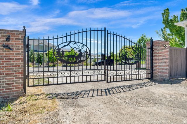 14664 S 2700 W, Bluffdale, UT 84065