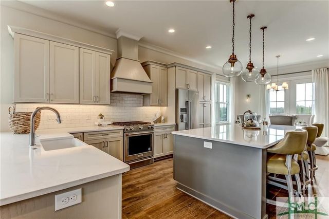 460 Altamaha Street, Savannah, GA 31401