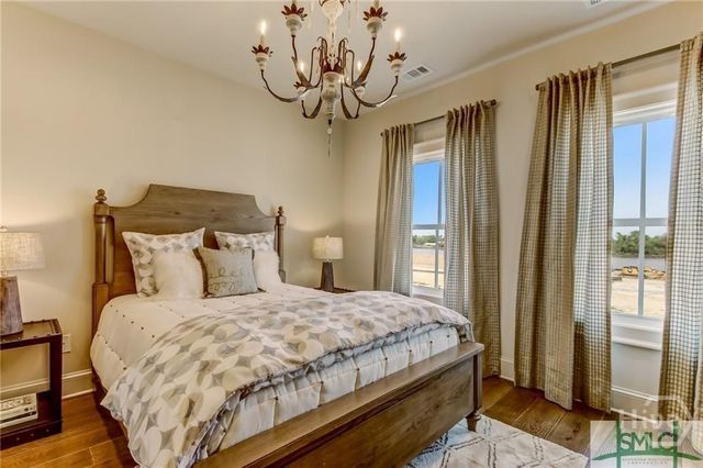 460 Altamaha Street, Savannah, GA 31401