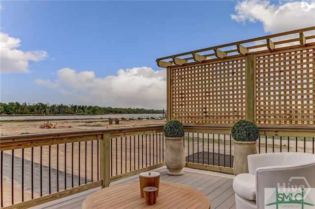 460 Altamaha Street, Savannah, GA 31401