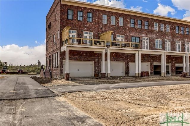 460 Altamaha Street, Savannah, GA 31401