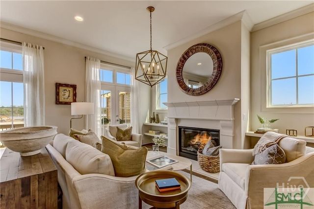 460 Altamaha Street, Savannah, GA 31401