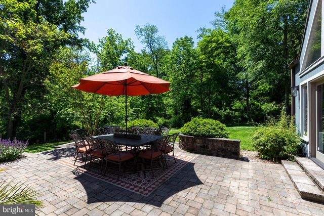 47 STONEY BANK RD, Glen Mills, PA 19342