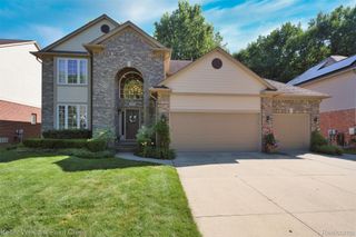 22296 Beech Knoll Drive, Macomb Township, MI 48044