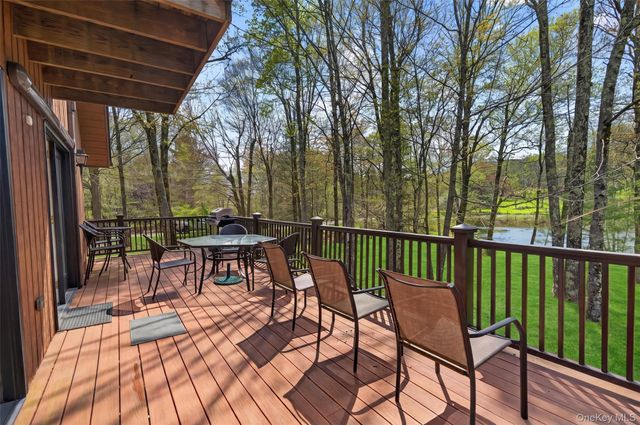 33 Mahogany Lane, Liberty, NY 12754