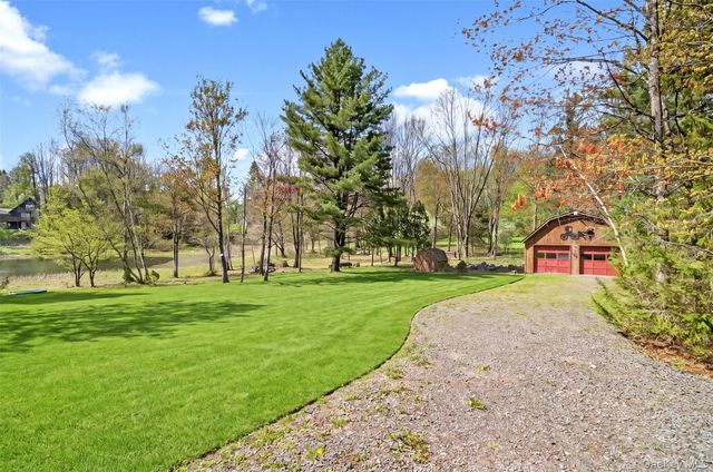 33 Mahogany Lane, Liberty, NY 12754