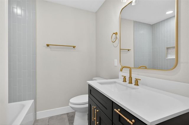 3512 W MCELROY AVENUE, Tampa, FL 33611