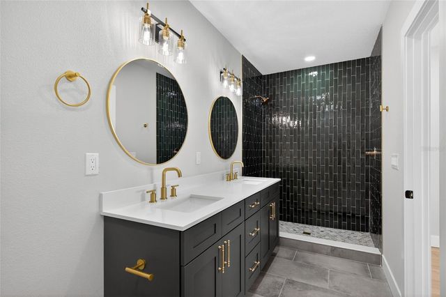 3512 W MCELROY AVENUE, Tampa, FL 33611